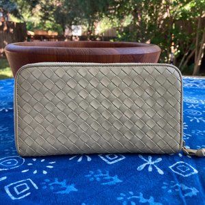 Bottega Veneta Intrecciato Wallet